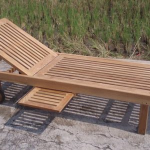 GL05 Sanur lounger