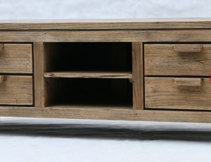 Toppe TV Stand