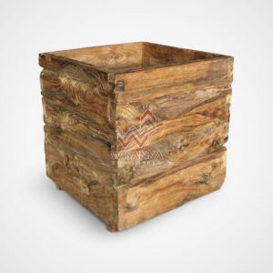 Wooden Square Planter Kasse